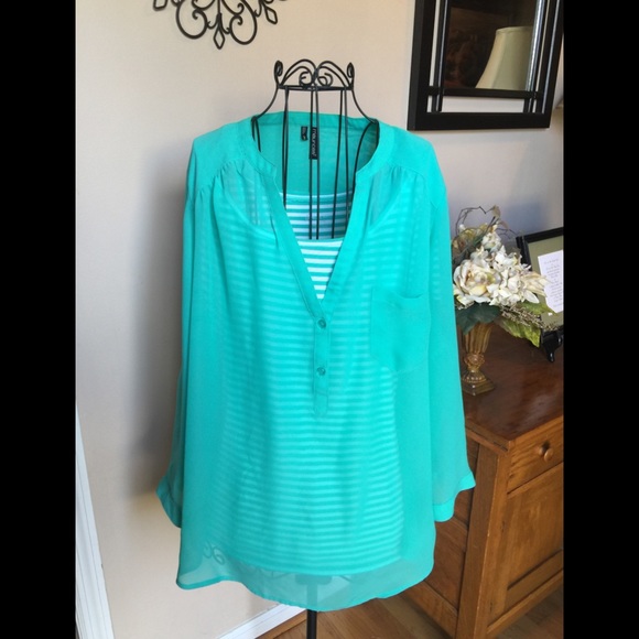 SOLD - Picture 2 of 4